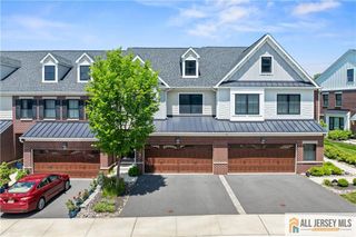 21 Riverwalk, Plainsboro, NJ 08536