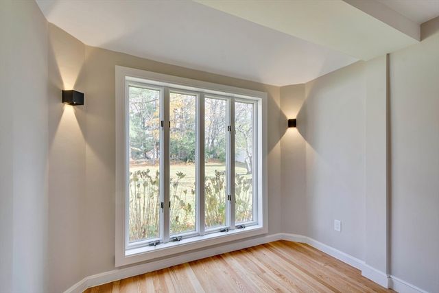 34 Irving Dr, Walpole, MA 02081