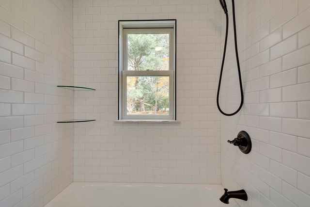 34 Irving Dr, Walpole, MA 02081