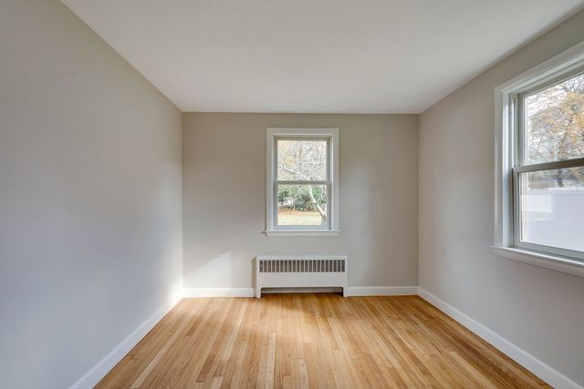 34 Irving Dr, Walpole, MA 02081