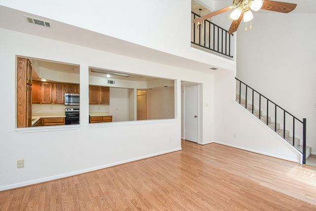 3007 Creekview Drive, Missouri City, TX 77459