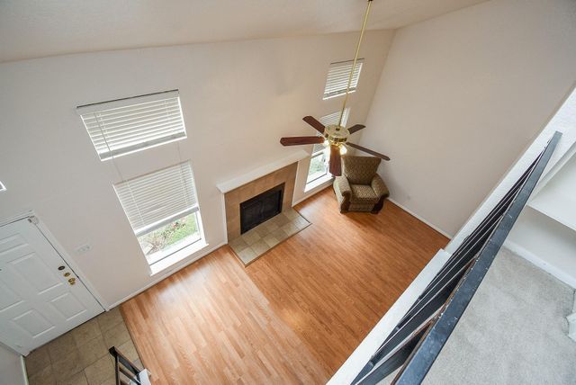 3007 Creekview Drive, Missouri City, TX 77459