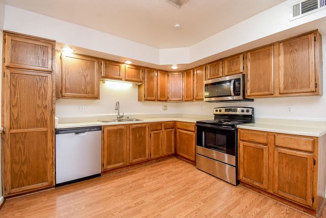 3007 Creekview Drive, Missouri City, TX 77459