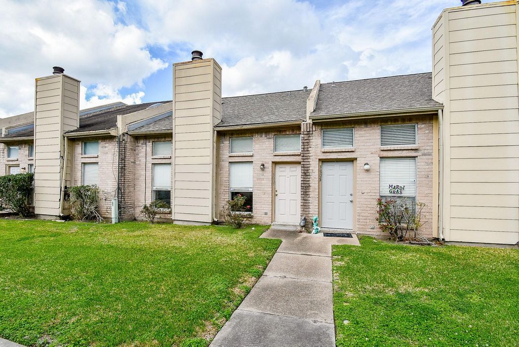 3007 Creekview Drive, Missouri City, TX 77459