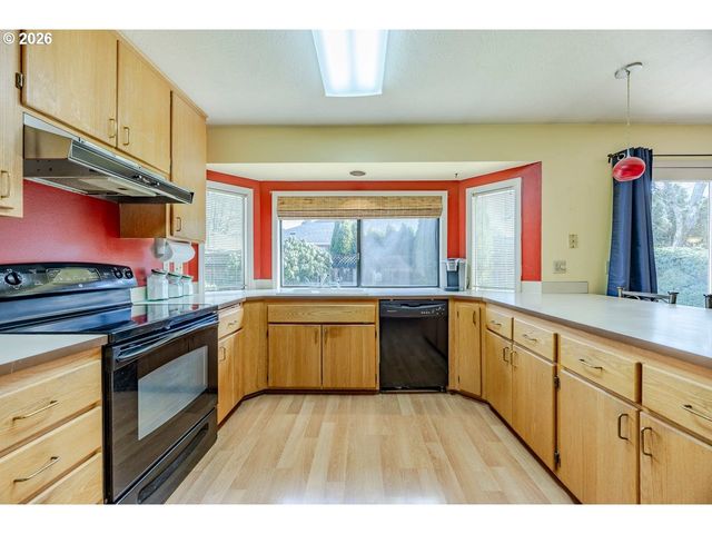 2939 WOLF MEADOWS Ln, Eugene, OR 97408