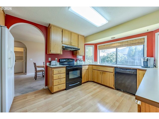 2939 WOLF MEADOWS Ln, Eugene, OR 97408