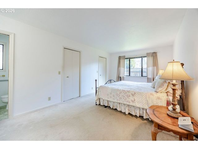 2939 WOLF MEADOWS Ln, Eugene, OR 97408