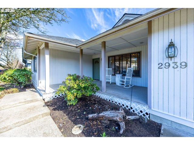 2939 WOLF MEADOWS Ln, Eugene, OR 97408