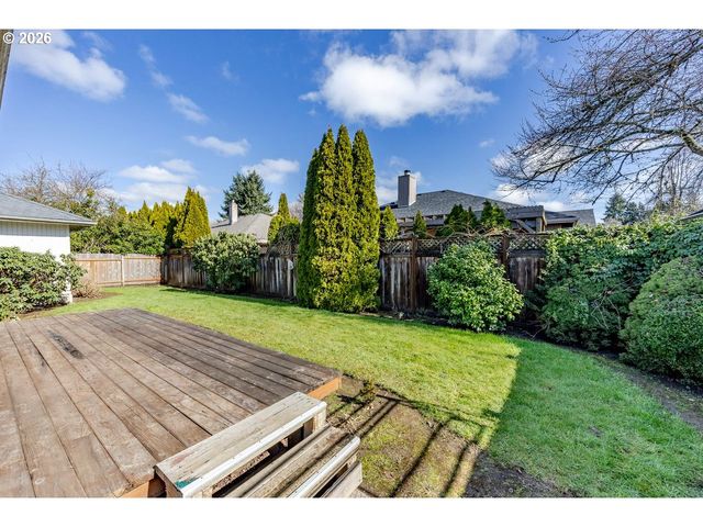 2939 WOLF MEADOWS Ln, Eugene, OR 97408