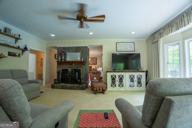 72 Tobler Creek Lane, Juliette, GA 31046