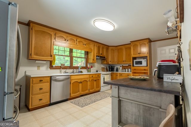 72 Tobler Creek Lane, Juliette, GA 31046