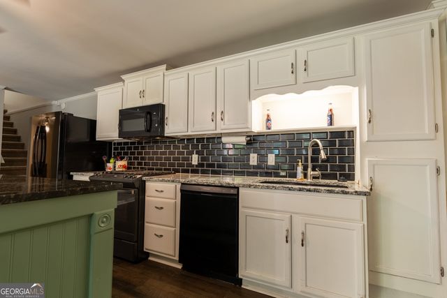 72 Tobler Creek Lane, Juliette, GA 31046