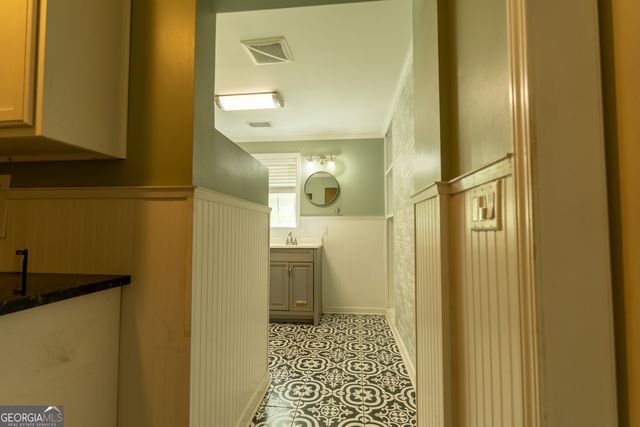 72 Tobler Creek Lane, Juliette, GA 31046