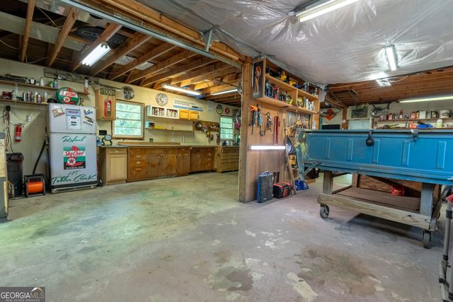 72 Tobler Creek Lane, Juliette, GA 31046