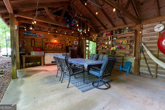 72 Tobler Creek Lane, Juliette, GA 31046