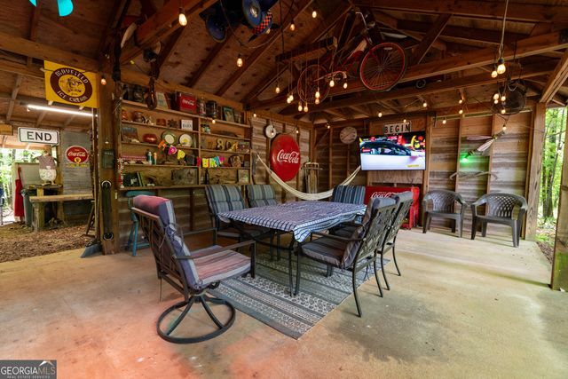 72 Tobler Creek Lane, Juliette, GA 31046