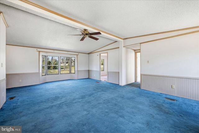 2 OLD CHAPEL AVE, Boyce, VA 22620