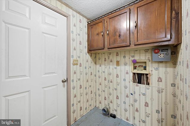 2 OLD CHAPEL AVE, Boyce, VA 22620