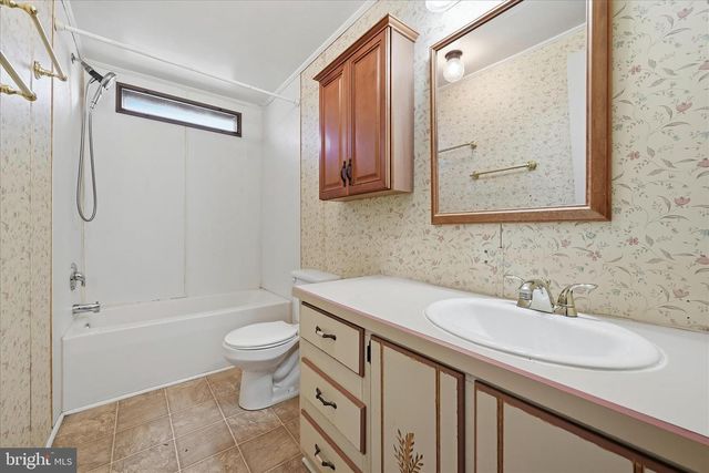 2 OLD CHAPEL AVE, Boyce, VA 22620