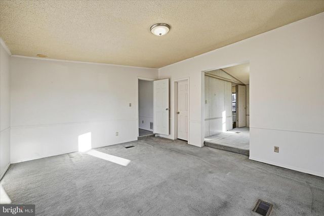 2 OLD CHAPEL AVE, Boyce, VA 22620