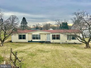 2 OLD CHAPEL AVE, Boyce, VA 22620