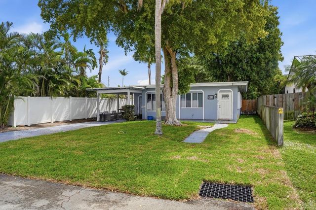 712 NE 10th Avenue, Pompano Beach, FL 33060