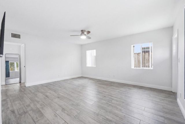 712 NE 10th Avenue, Pompano Beach, FL 33060