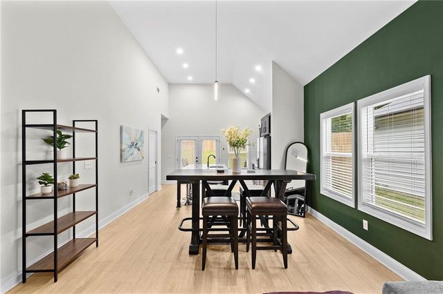 624 Robert Street NW, Atlanta, GA 30318