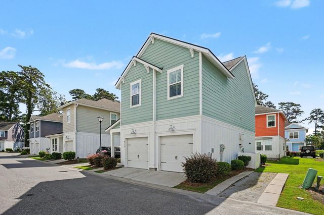 4736 Seclusion Ln., Myrtle Beach, SC 29577