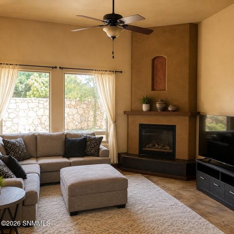 960 Flora Vista Drive, Las Cruces, NM 88007