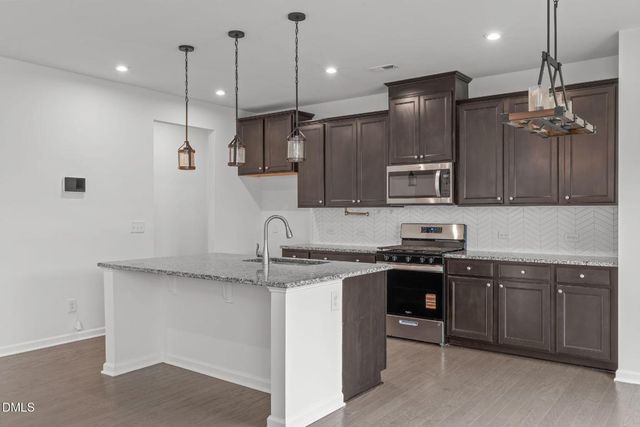 2126 Gregor Overlook Lane, Apex, NC 27502