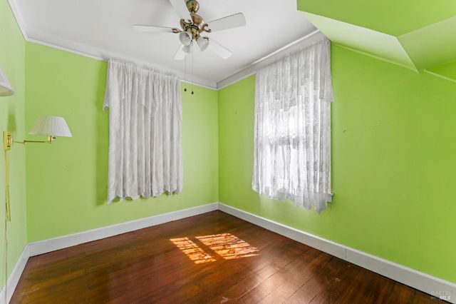 1201 Edwards St, St. Helena, CA 94574