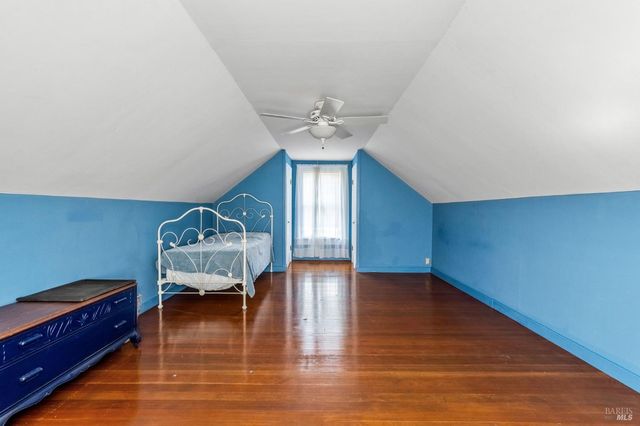 1201 Edwards St, St. Helena, CA 94574