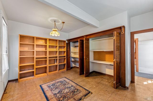 1201 Edwards St, St. Helena, CA 94574