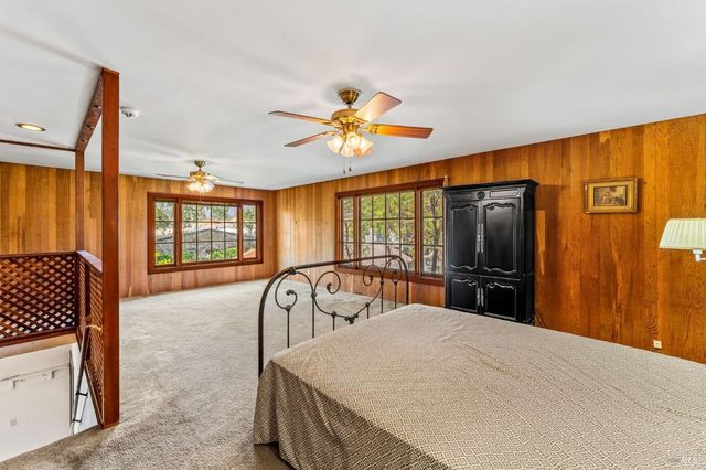 1201 Edwards St, St. Helena, CA 94574