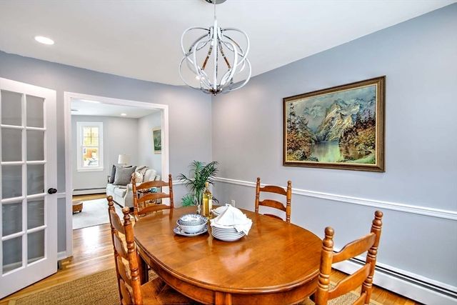 3 Pinetop Rd, Barrington, RI 02806