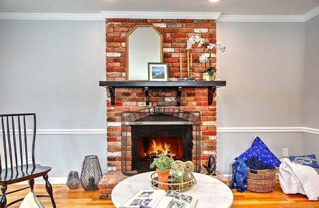 3 Pinetop Rd, Barrington, RI 02806