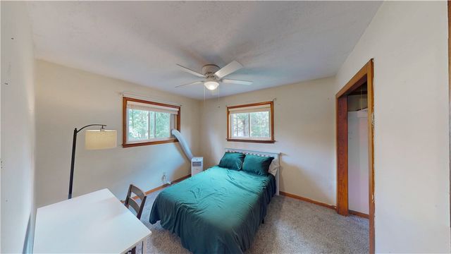 906 S Elm Street, Siloam Springs, AR 72761