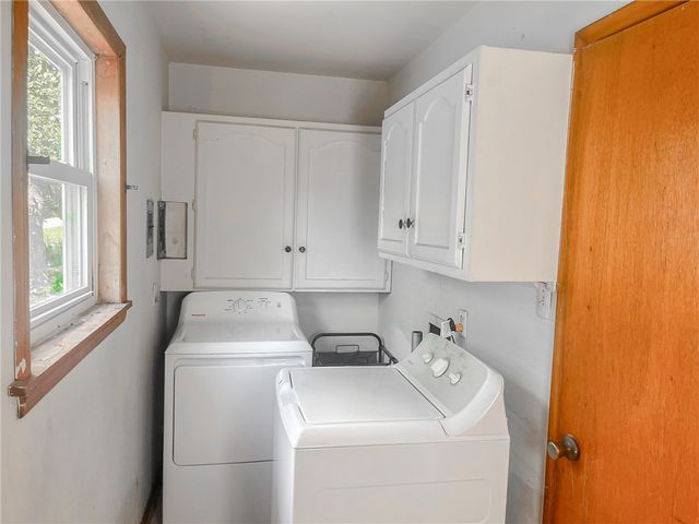 906 S Elm Street, Siloam Springs, AR 72761