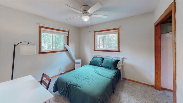 906 S Elm Street, Siloam Springs, AR 72761