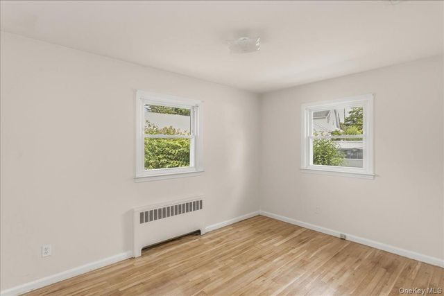 17 Duryea Place, Lynbrook, NY 11563