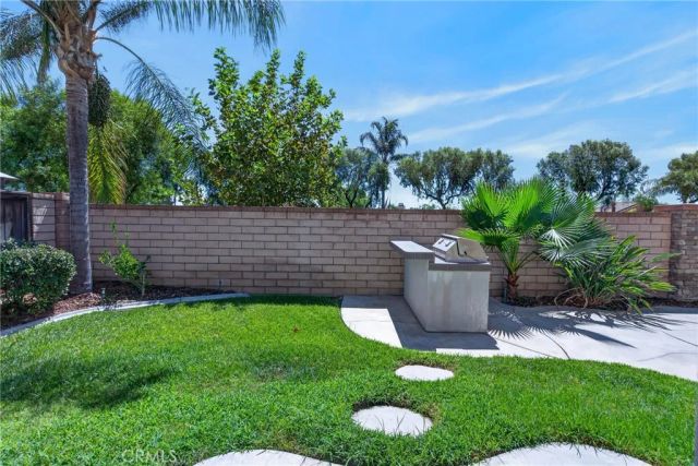 1205 Strand, Perris, CA 92571