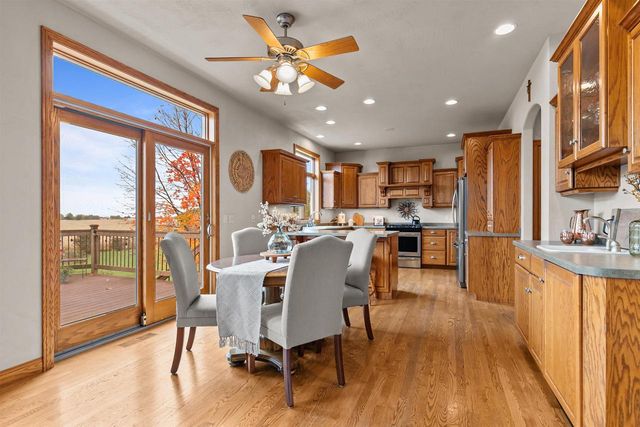 N2662 FOX VIEW DRIVE, Hortonville, WI 54944