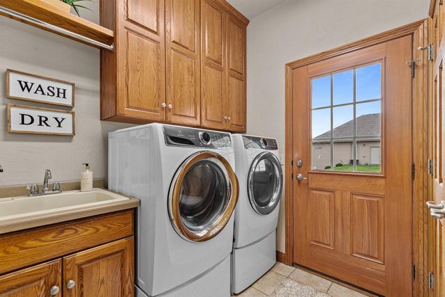 N2662 FOX VIEW DRIVE, Hortonville, WI 54944