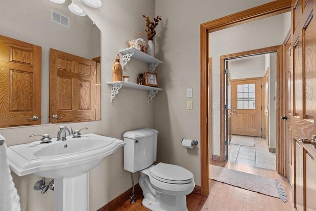 N2662 FOX VIEW DRIVE, Hortonville, WI 54944