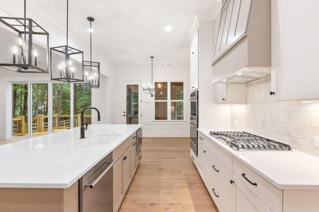 2390 Glade Overlook, Cumming, GA 30041