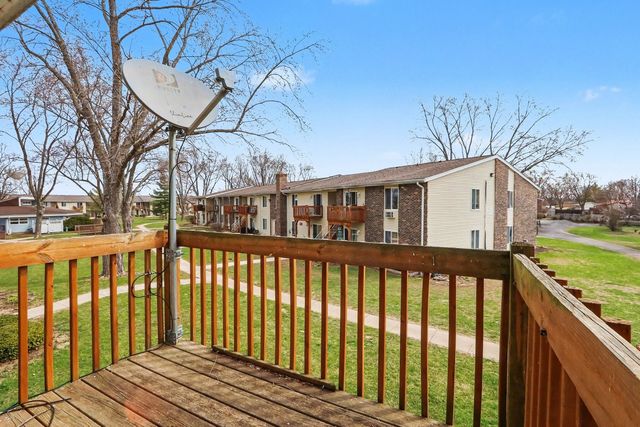 1900 Light Road 210, Oswego, IL 60543