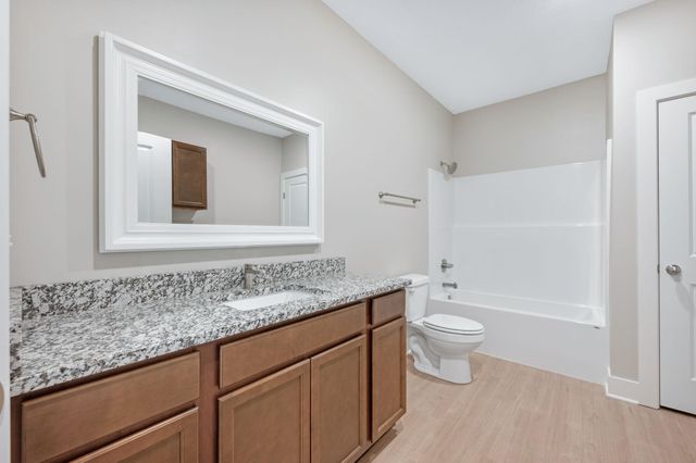 9131 E Chris Ct, Bel Aire, KS 67226