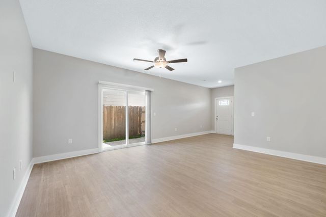 9131 E Chris Ct, Bel Aire, KS 67226