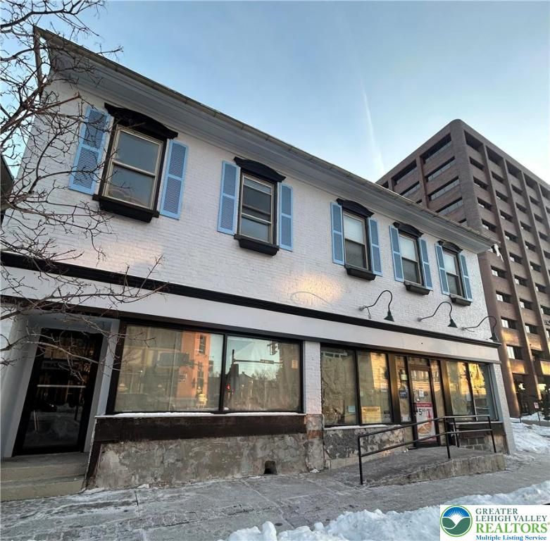 2 East Broad C, Bethlehem City, PA 18018